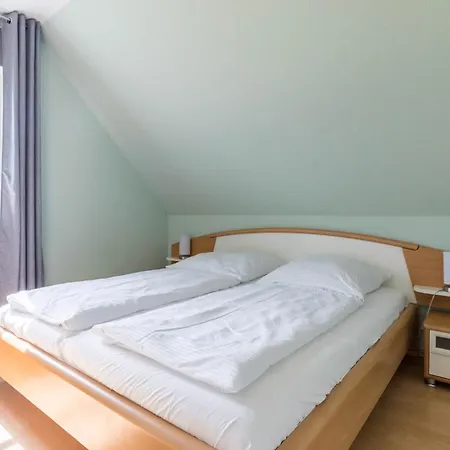 Apartment Alt 10 *